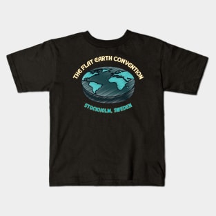 The flat earth convention Kids T-Shirt